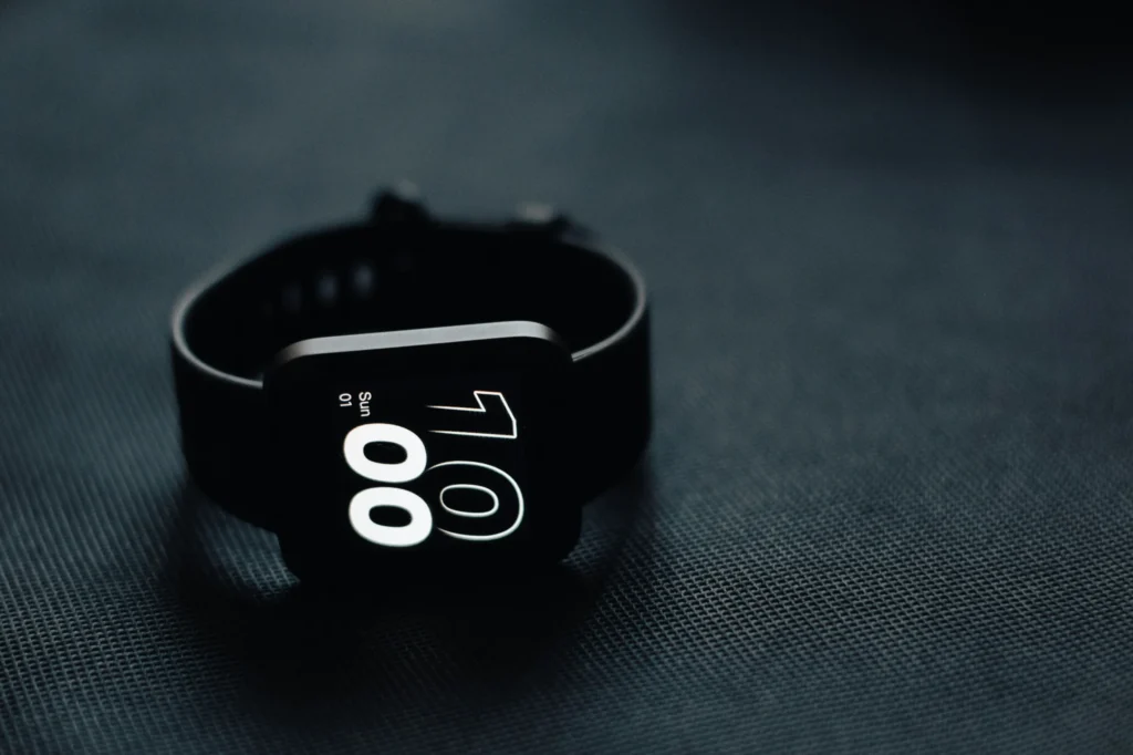 smartwatches-for-students-and-professionals-2025